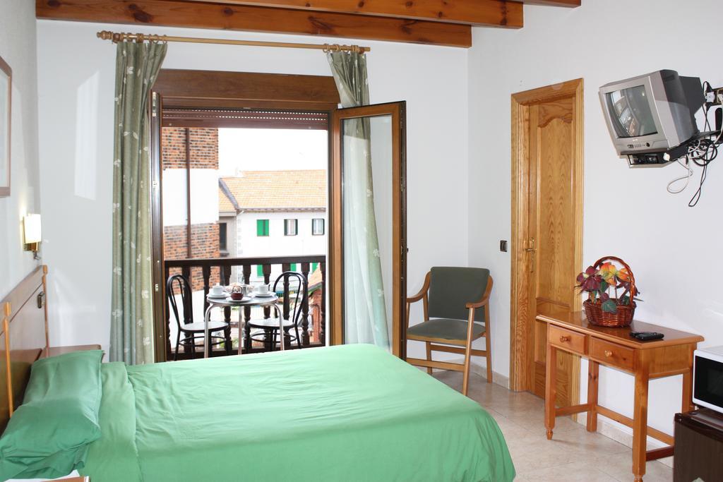 Hostal La Maya เซร์เซดียา ห้อง รูปภาพ